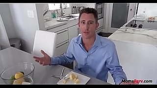 japanese mom and dad fuking frant of don