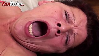 boob granny mega