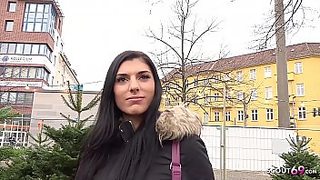 mom casting fuck tube