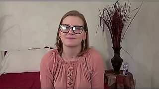 sexy tit mom